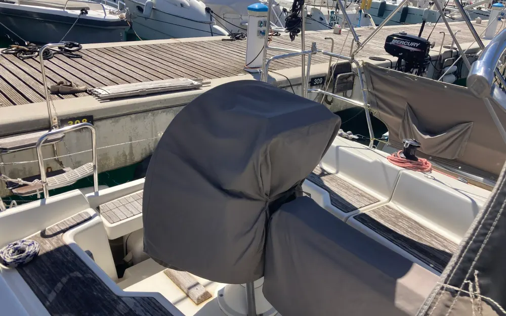 slider 4 Jeanneau Sun Odyssey 33 i