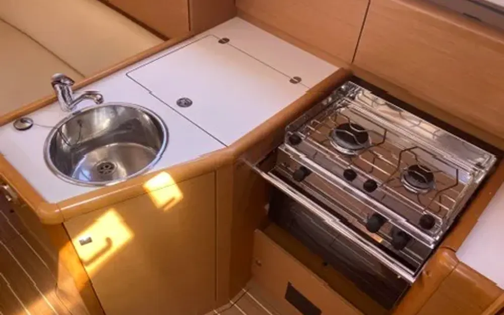 slider 31 Jeanneau Sun Odyssey 33 i