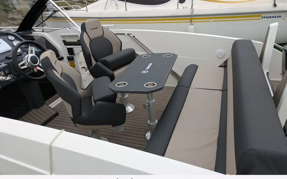 slider 18 Parker  690 Sport