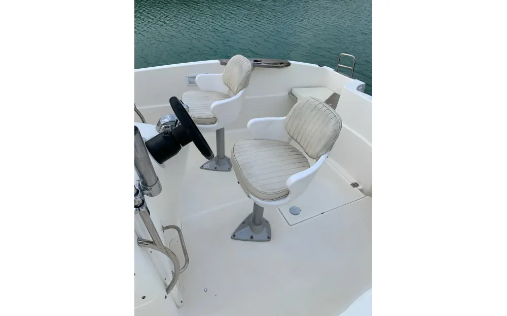 slider 1 Quicksilver  635 Commander