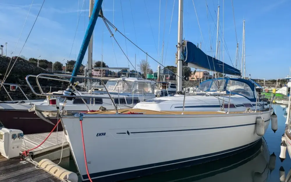 slider 0 Bavaria  32 Cruiser