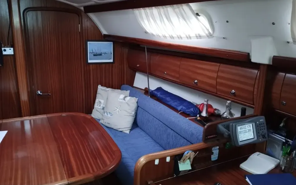 slider 3 Bavaria  32 Cruiser