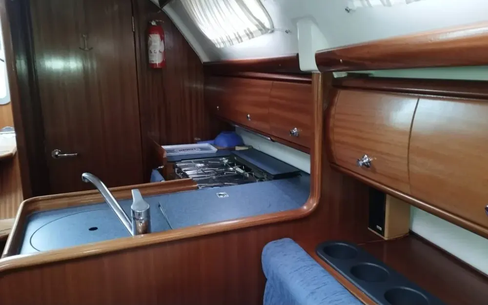 slider 5 Bavaria  32 Cruiser