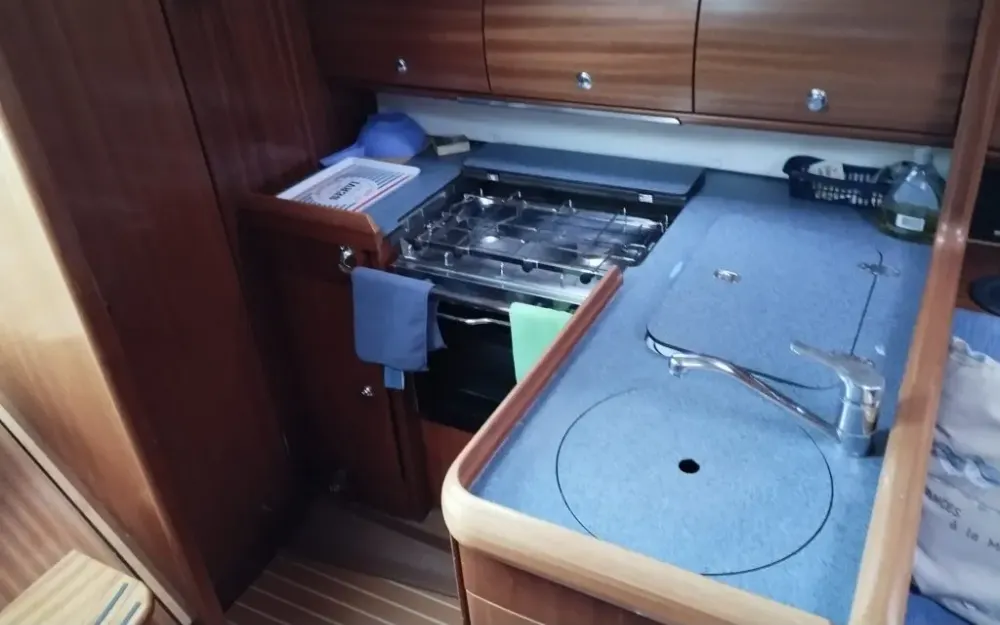 slider 8 Bavaria  32 Cruiser