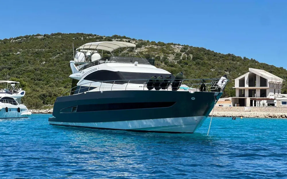 slider 1 Galeon  640 Fly