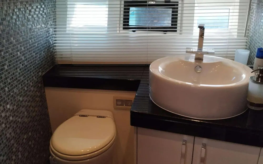slider 23 Galeon  640 Fly