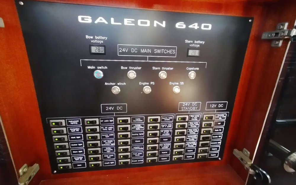 slider 31 Galeon  640 Fly