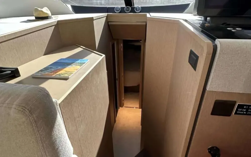 slider 13 Ferretti  500