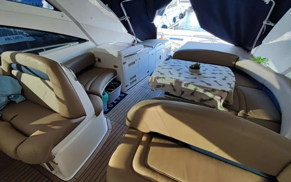 slider 6 Fairline Targa 52