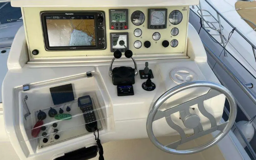 slider 18 Ferretti  460