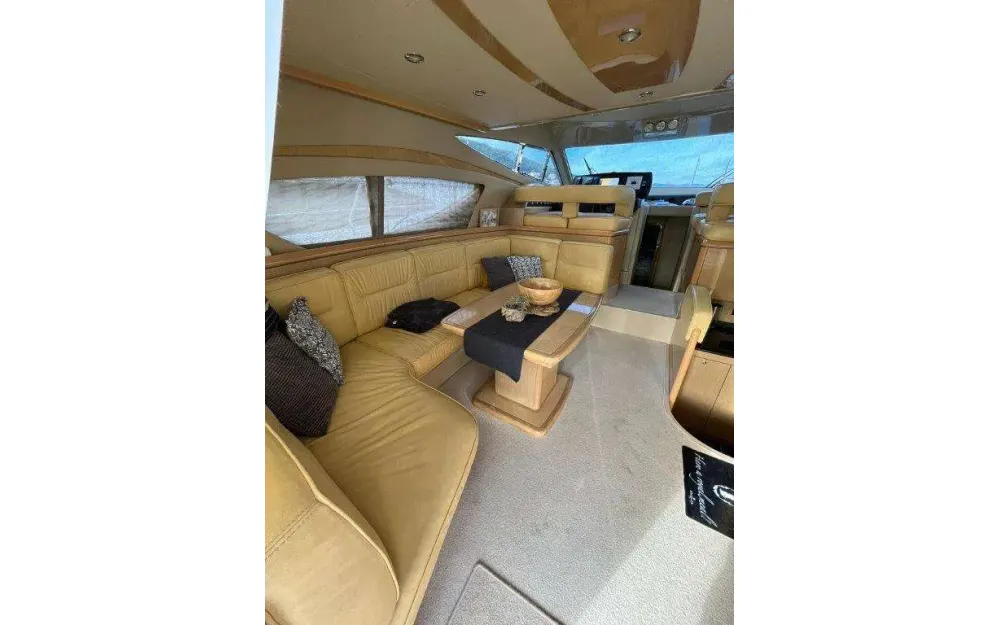 slider 5 Ferretti  460