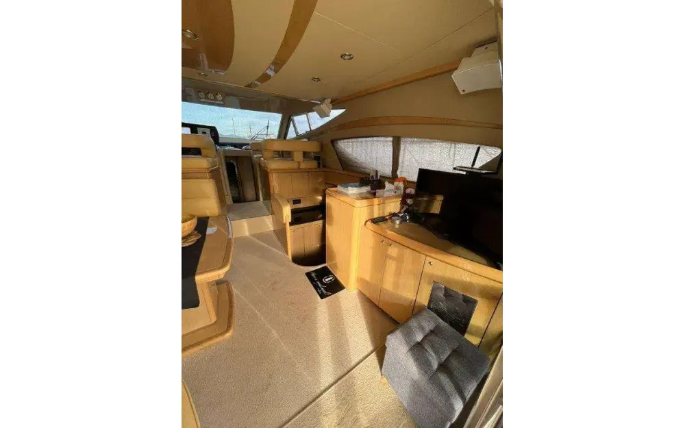 slider 7 Ferretti  460