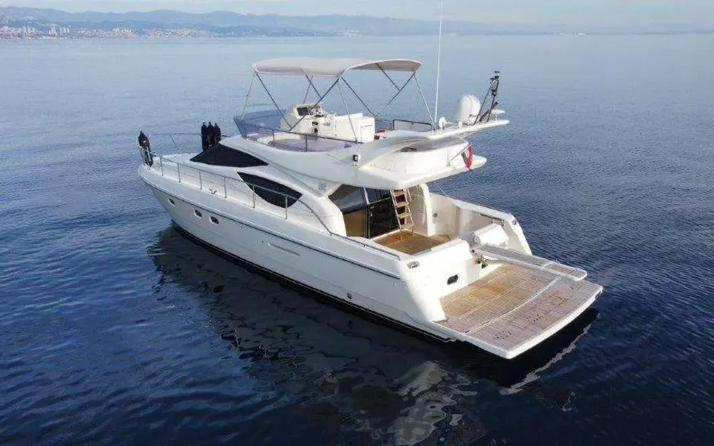 slider 8 Ferretti  460