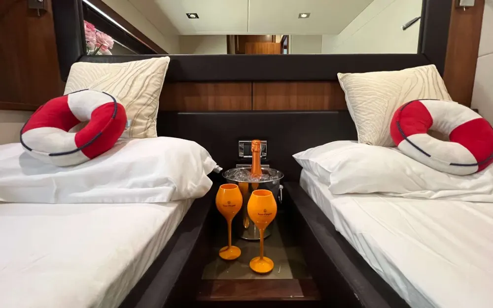 slider 16 Sunseeker Manhattan 60