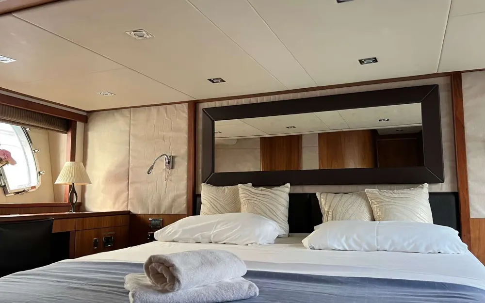 slider 17 Sunseeker Manhattan 60