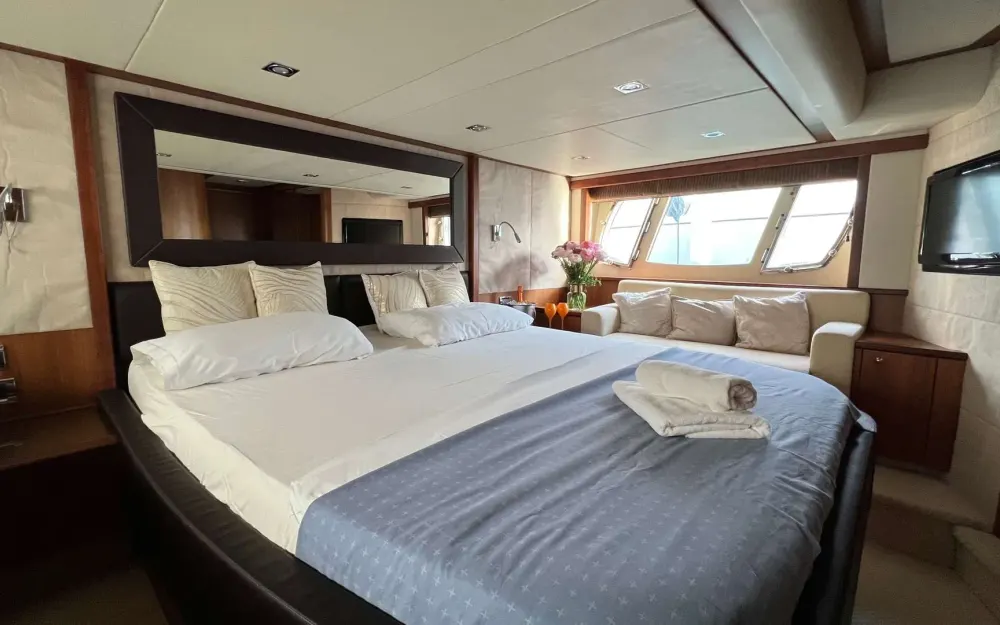 slider 26 Sunseeker Manhattan 60