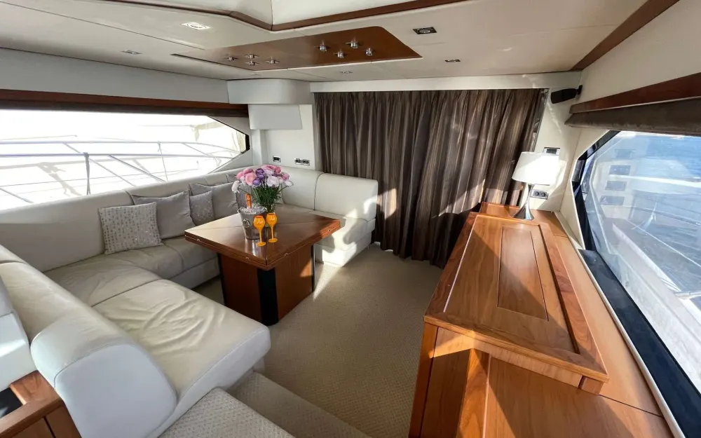 slider 2 Sunseeker Manhattan 60