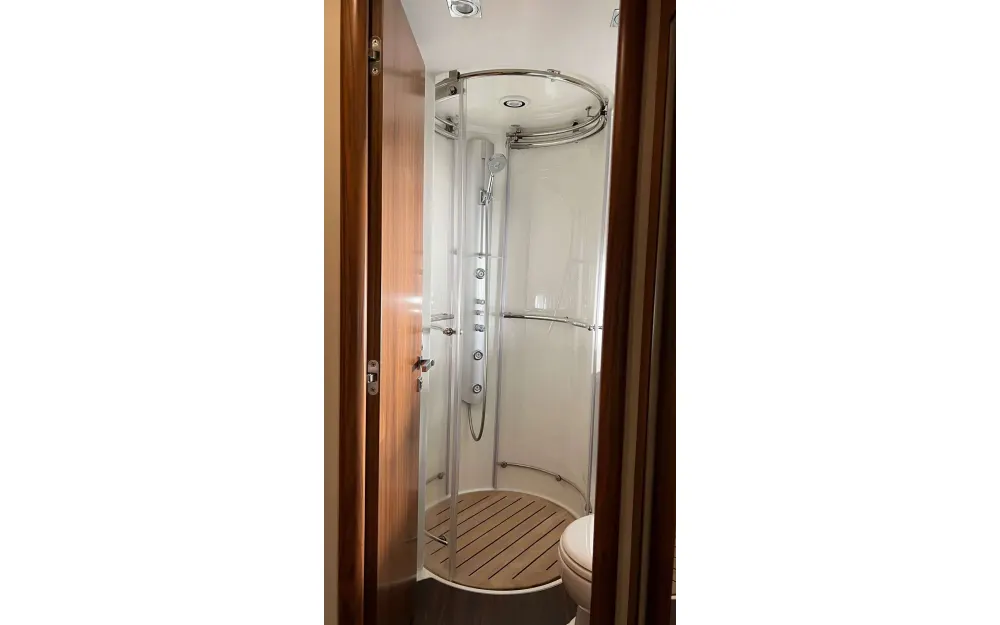 slider 5 Sunseeker Manhattan 60