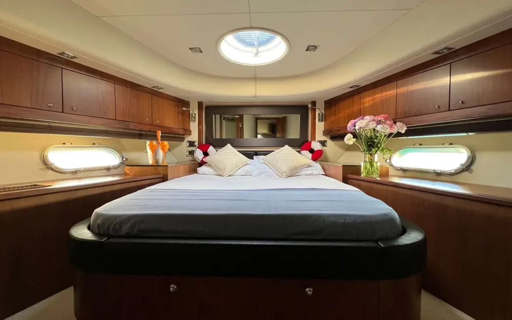 slider 6 Sunseeker Manhattan 60