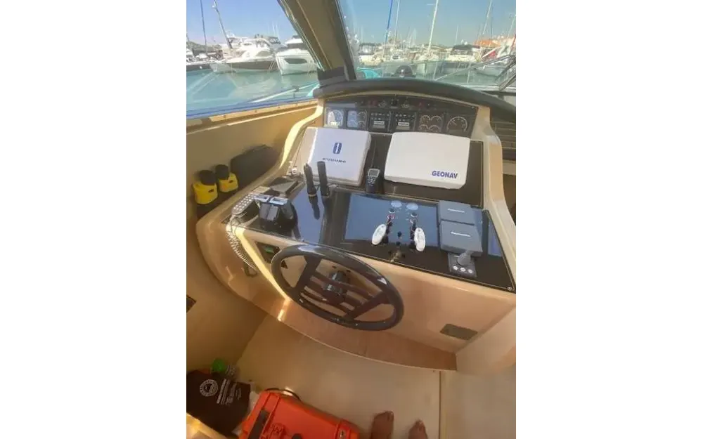 slider 14 Ferretti  530