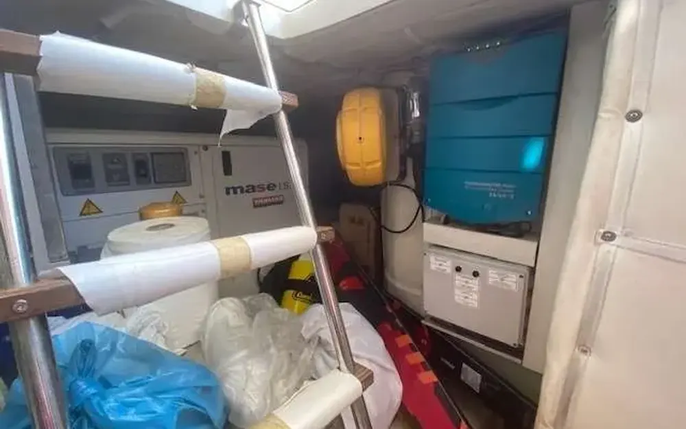 slider 17 Ferretti  530