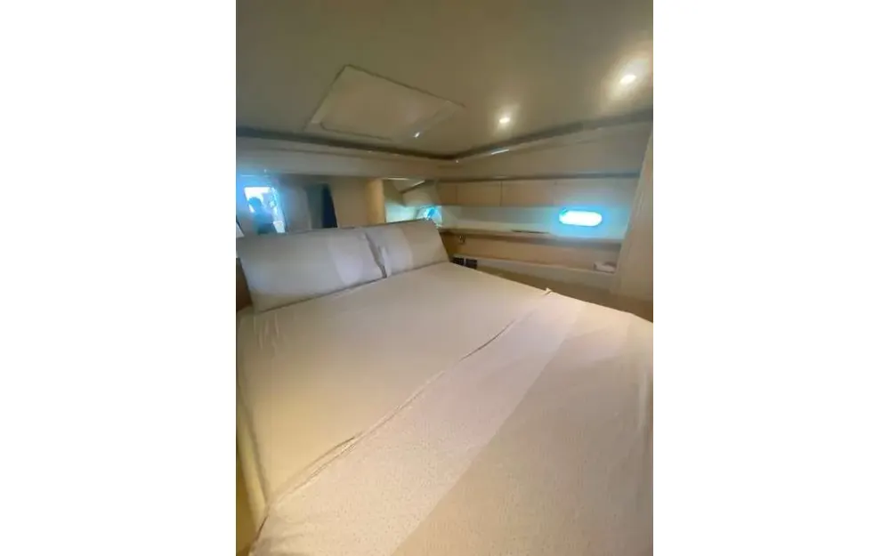 slider 1 Ferretti  530