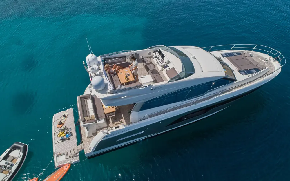 slider 10 Jeanneau Prestige 630