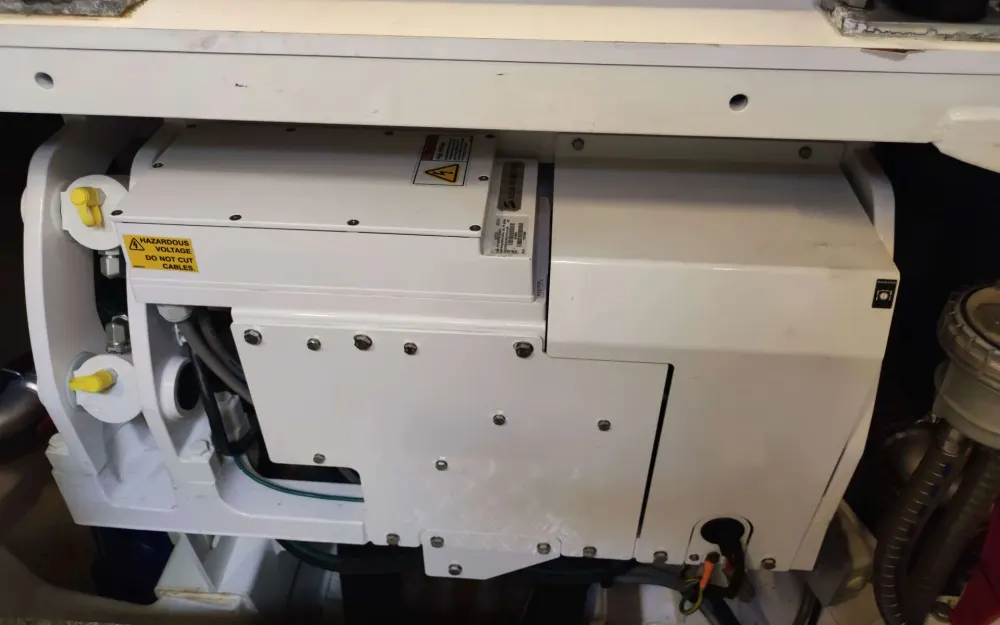 slider 18 Jeanneau Prestige 630