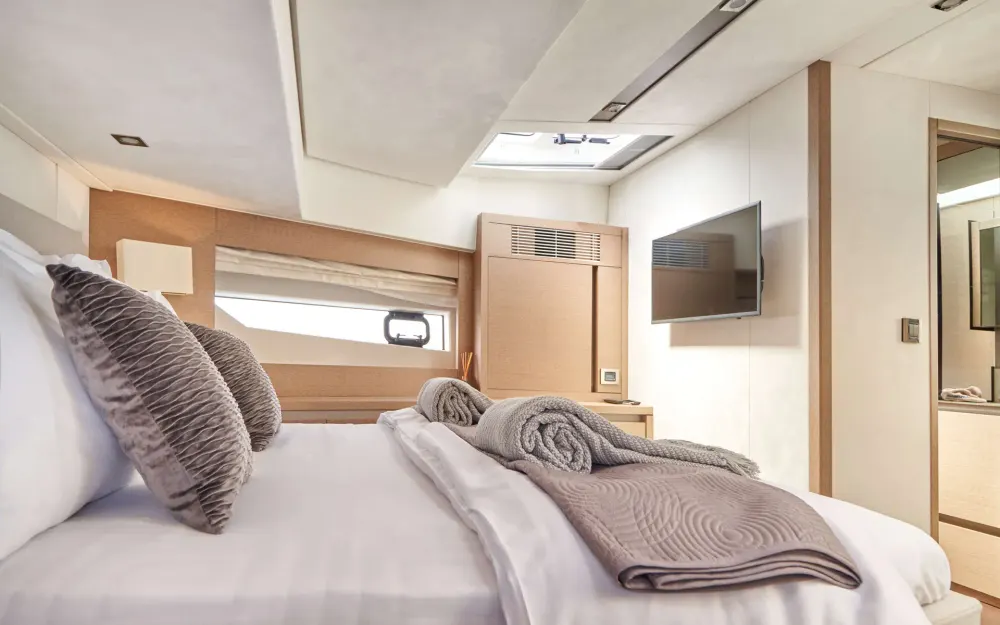 slider 22 Jeanneau Prestige 630
