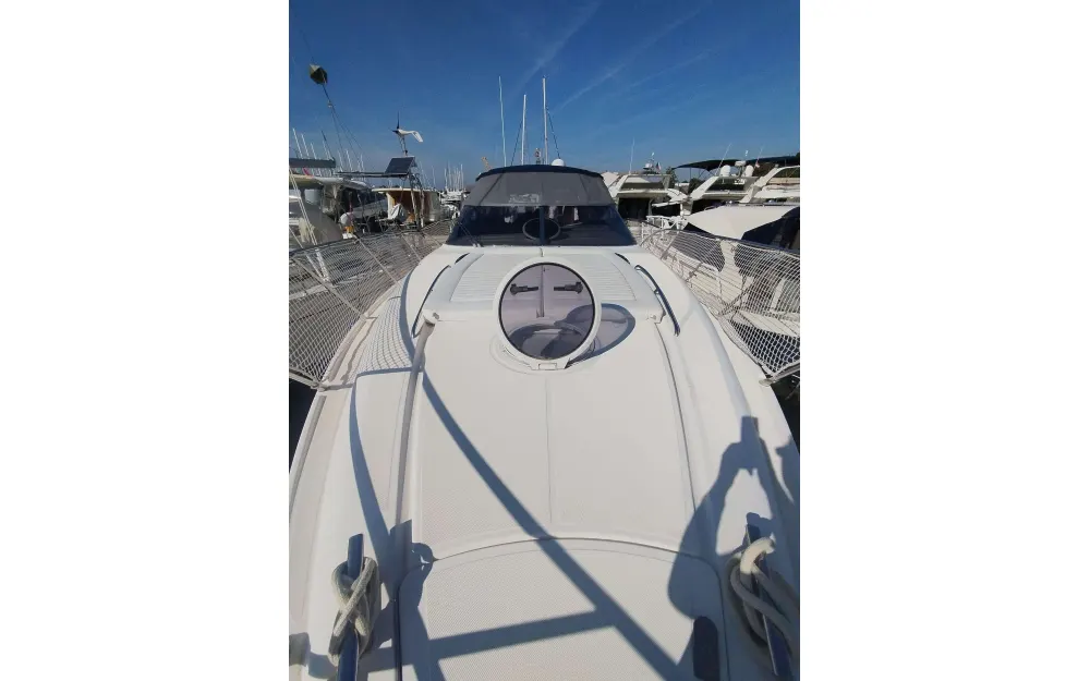 slider 11 Azimut Atlantis 42