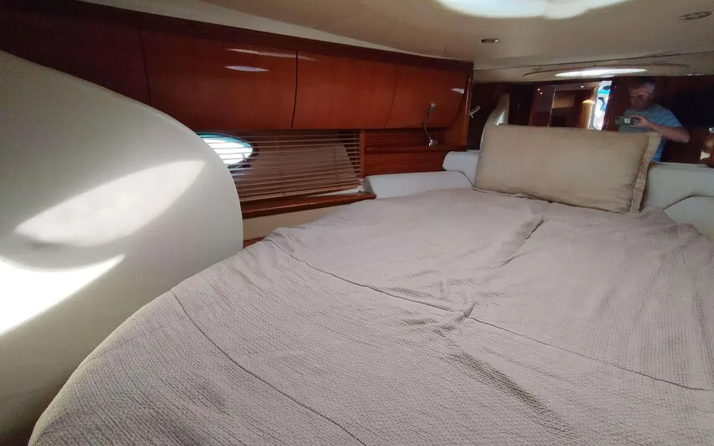 slider 18 Azimut Atlantis 42