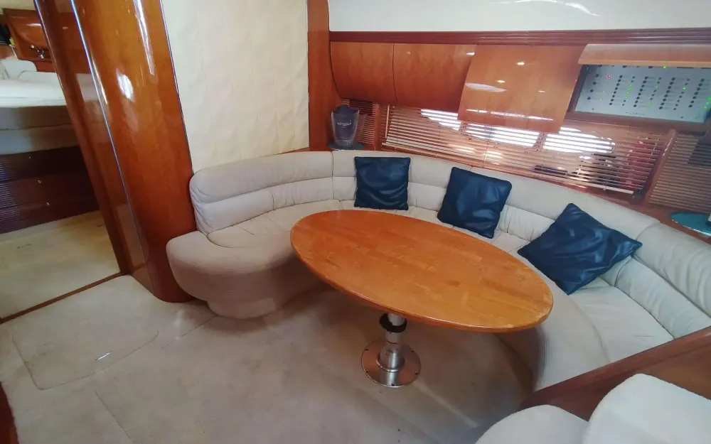 slider 6 Azimut Atlantis 42