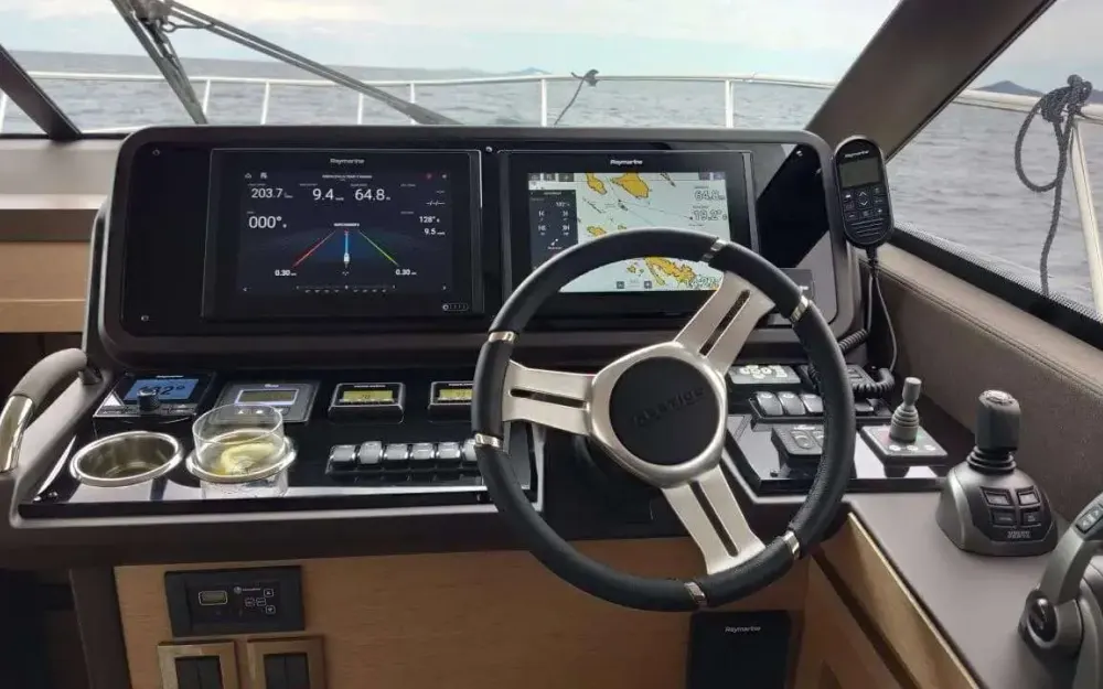 slider 11 Jeanneau Prestige 460 Fly