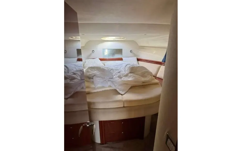 slider 3 Fairline Phantom 40