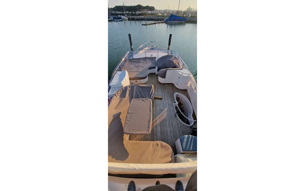 slider 5 Cayman  62 Fly