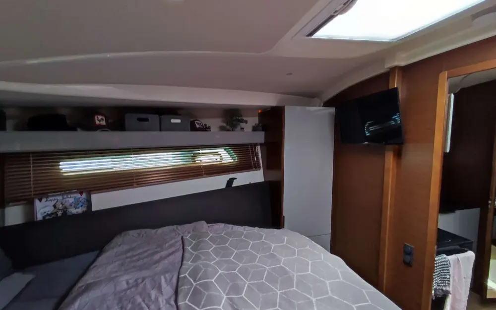 slider 5 Bavaria Sport 40 HT