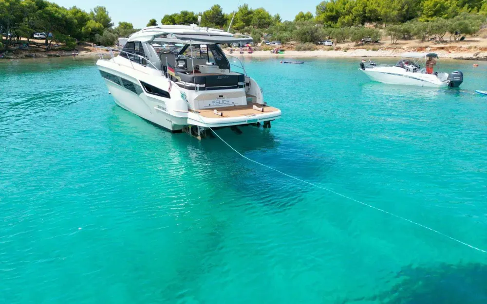 slider 8 Bavaria Sport 40 HT