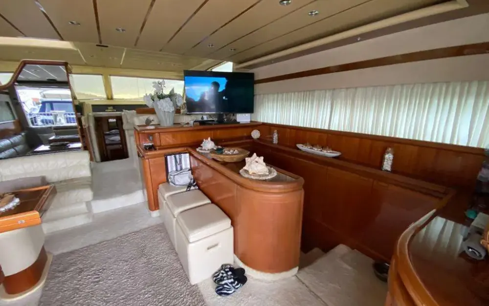 slider 9 Ferretti  58 S