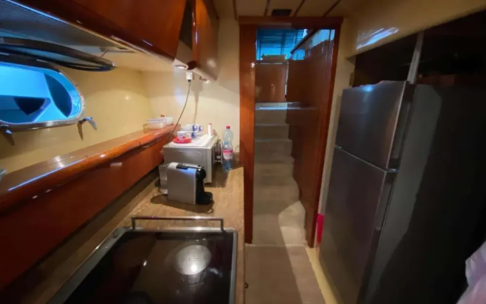 slider 12 Ferretti  58 S