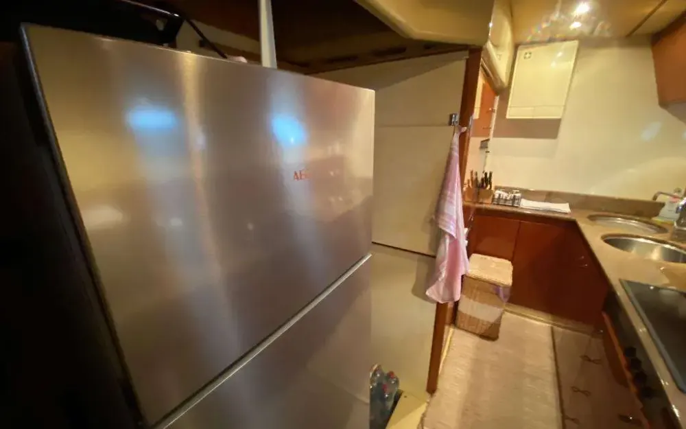 slider 8 Ferretti  58 S