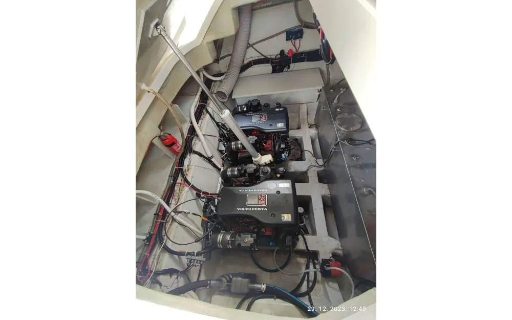 slider 3 Bavaria Sport 38
