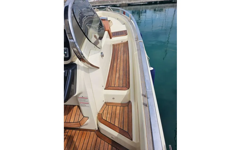 slider 9 Invictus  370 GT