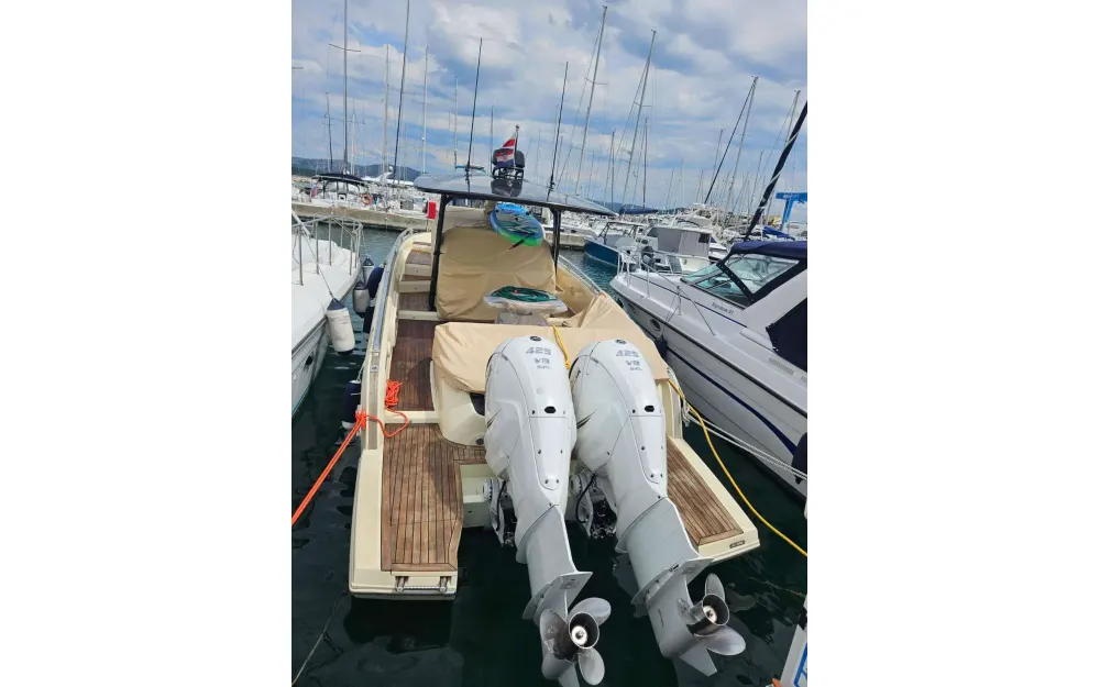 slider 3 Invictus  370 GT