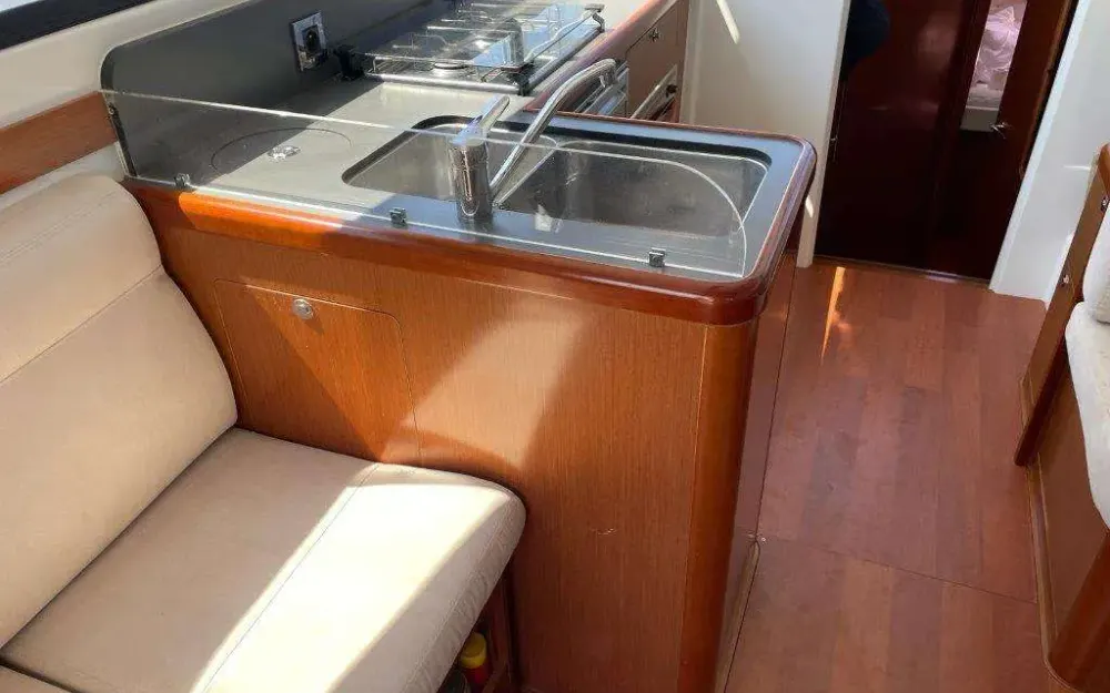 slider 7 Beneteau Antares 12