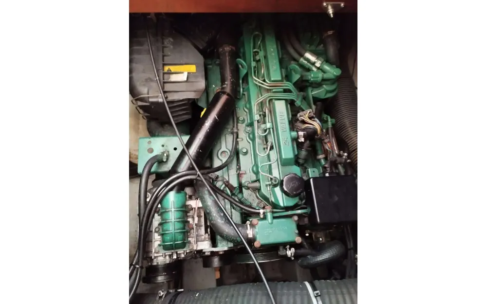 slider 16 Lagoon Power 43
