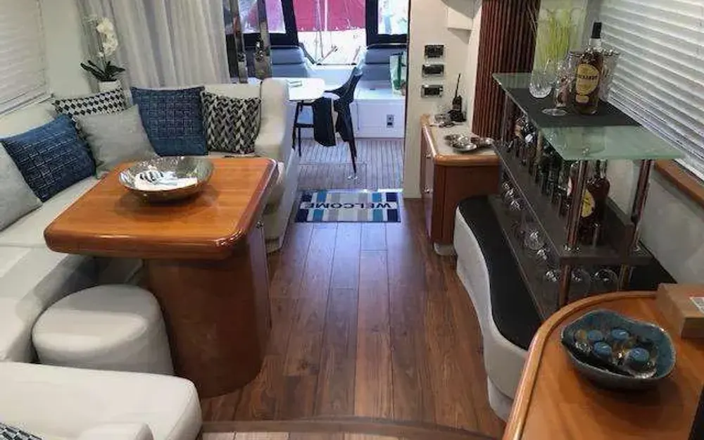 slider 12 Sunseeker Manhattan 50