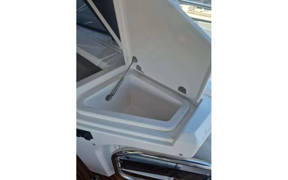 slider 13 Azimut Atlantis 51