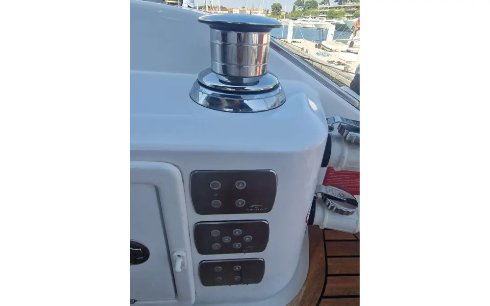 slider 14 Azimut Atlantis 51