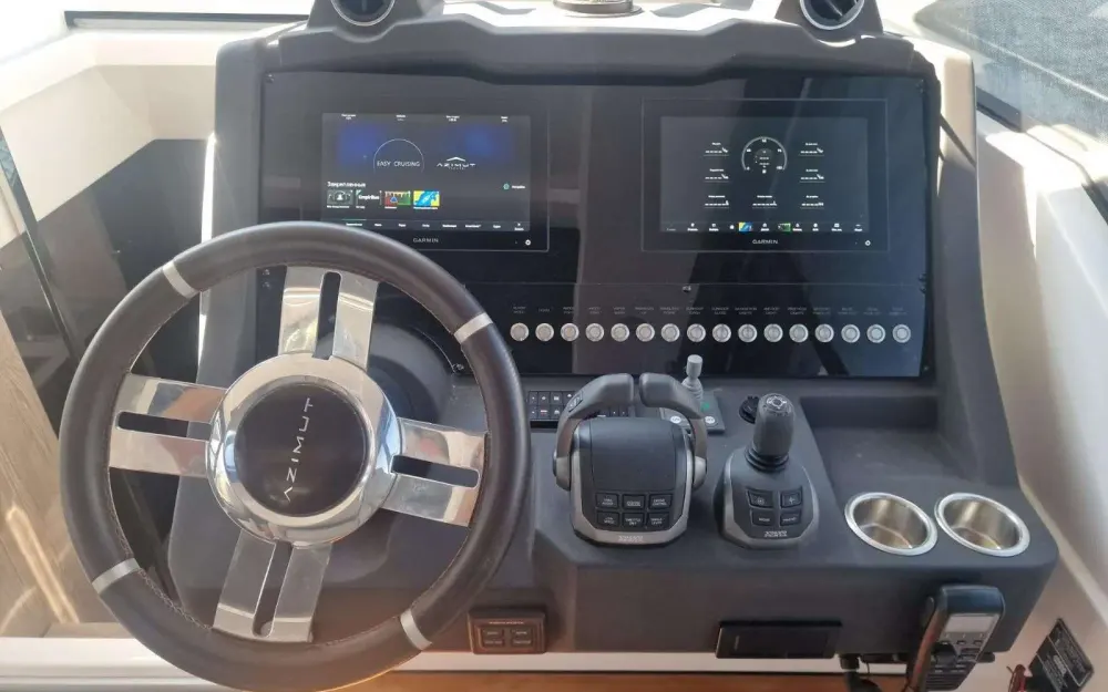 slider 18 Azimut Atlantis 51