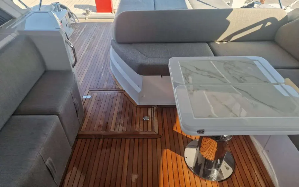 slider 3 Azimut Atlantis 51